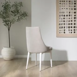Audrey Chaise tapissée