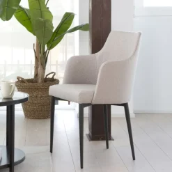 Bogam Chaise rembourrée en peau de mouton