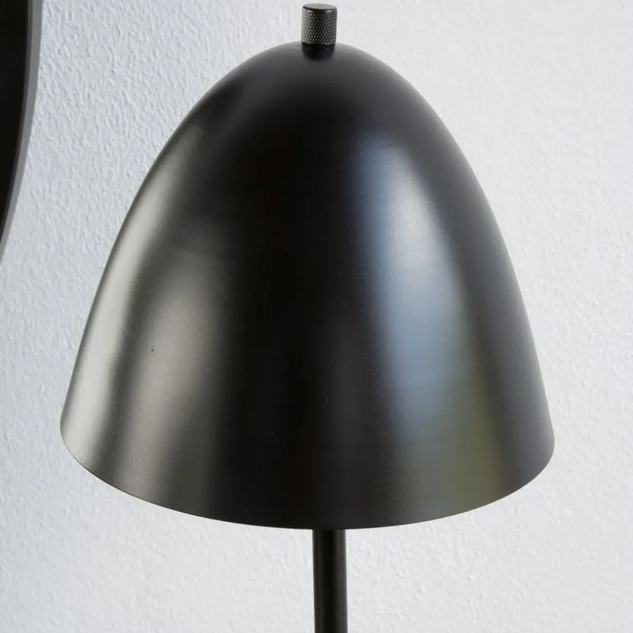 Emil Lampe table noir