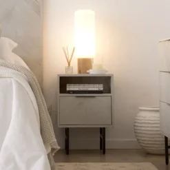 Enzo Table de nuit en bois massif et métal couleur blanc wild
