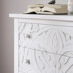 Indira Confortable blanche en bois massif sculpté de manguier