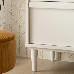 Margot Chiffonnier en bois laqué blanc