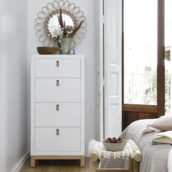 Milos Commode en bois blanc et naturel