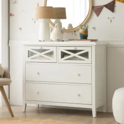Niza Commode en bois laqué blanc